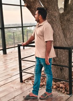 Massager Boy - Male escort in Vadodara Photo 1 of 2