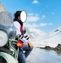 Massager & Escort for Female & Couple - Male escort in Dubai