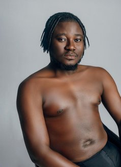 Massagewith Jencapri Agency - Masajista in Lagos, Nigeria Photo 4 of 5