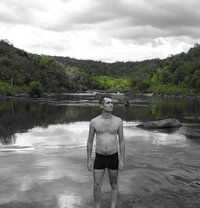 Escort for Women Companion and Massage - Male escort in Berlin