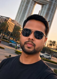 Massasue and roleplay - Male escort in Abu Dhabi Photo 6 of 7