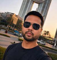 Massasue and roleplay - Male escort in Abu Dhabi