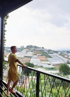 Massazboy Dubai - Male escort in Dubai Photo 8 of 11