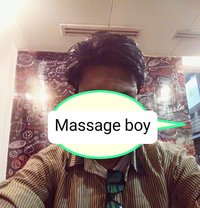 Karachi boy - Intérprete masculino de adultos in Karāchi