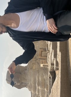 Massimi Dutty - Male escort in Amman Photo 12 of 14