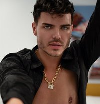 Massimo - Male escort in Dubai