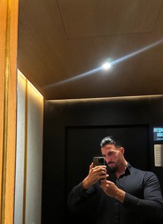 Massimo_VIP - Male escort in Dubai Photo 8 of 9