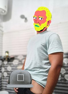 Kodiak_8inch - Male escort in Hyderabad Photo 12 of 13