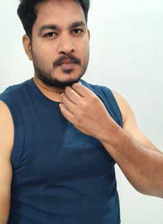 Kodiak_8inch - Male escort in Hyderabad Photo 13 of 13