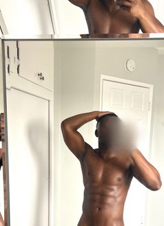 Massivexxl - Male escort in Beirut Photo 6 of 6