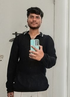 Master Rohan Video Call Service - Male escort in Kolkata Photo 18 of 24