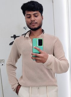 Master Rohan Video Call Service - Male escort in Kolkata Photo 21 of 24
