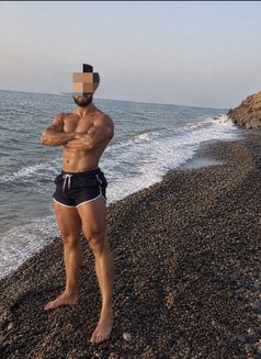Master Top Dominant - Male escort in Dubai Photo 3 of 8