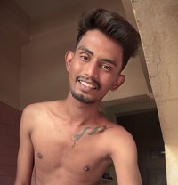 Master Top here - Acompañantes masculino in Hyderabad