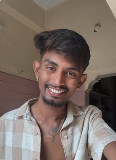 Master Top here - Male escort in Hyderabad Photo 6 of 7