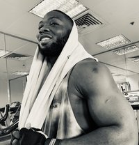 Master Top - Male escort in Dubai