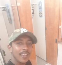 Master Top - Male escort in Colombo