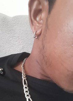 Master Top - Male escort in Colombo Photo 3 of 11