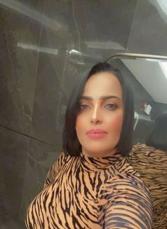 عمه غزل Masters - escort in Dubai Photo 3 of 4