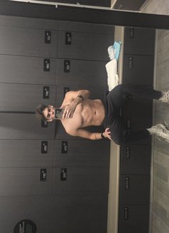 Mat - Male escort in Bangkok Photo 6 of 6