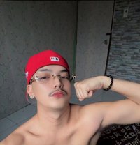 Meet & Camshow Available - Acompañantes masculino in Manila