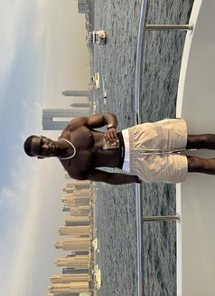 Mathew - Male companion in Dubai Photo 12 of 12