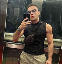 Mathew Veda Swiss Athlete BWC - Male escort in Da Nang