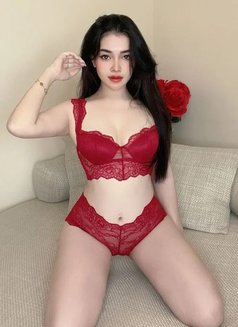 Mathila - escort in Frankfurt Photo 4 of 6
