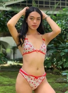 Matilda Olivia - Transsexual escort in Manila Photo 4 of 5