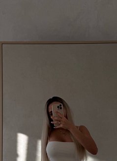 Matilda 🧡 - escort in Beirut Photo 4 of 14