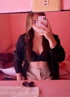 Hiraya - escort in Davao Photo 1 of 12