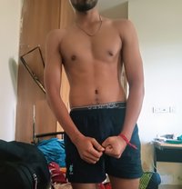 Matrixmaxia - Acompañantes masculino in New Delhi