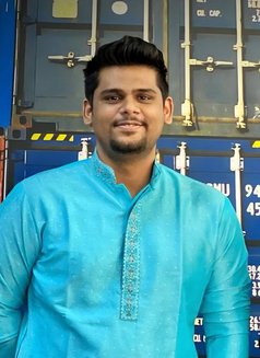 Erotic & nuru massage/Couple/LesbiaNS - masseur in Abu Dhabi Photo 3 of 3