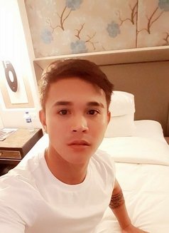 Matteo 7inch, 24yrs Old - Male escort in Manila Photo 2 of 17