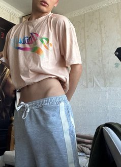 Matthew - Male escort in İstanbul Photo 2 of 4