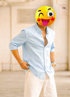 Mature & Gentleman - Male escort in Gurgaon Photo 5 of 13