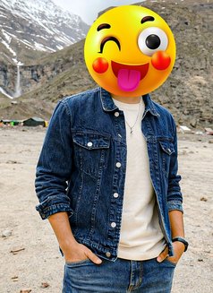 Mature & Gentleman - Acompañantes masculino in Gurgaon Photo 3 of 3