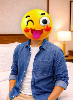 Mature & Gentleman - Acompañantes masculino in New Delhi Photo 4 of 4