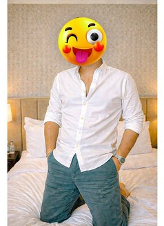 Mr Therapist Indian - Male escort in New Delhi Photo 5 of 7