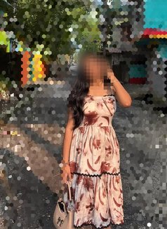 Mature Independent Sexy Corporate Girl - puta in Pune Photo 3 of 5