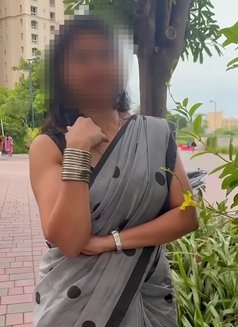 Mature Independent Sexy Corporate Girl - escort in Pune Photo 6 of 6