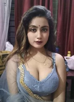 Mature Married Housewife - escort in Mumbai Photo 2 of 2