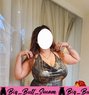 Mature Milf - puta in Pune Photo 1 of 5