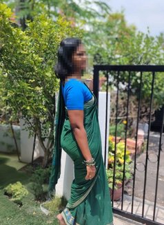MILF Indian Local Malaysian - escort in Kuala Lumpur Photo 7 of 11