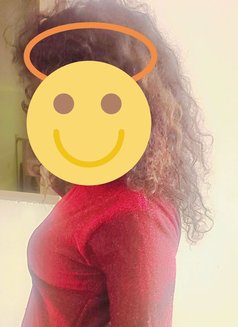 Mature Tamil Girl Providing Service Omr - puta in Chennai Photo 2 of 4