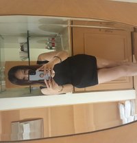 Mature Woman here-Young and Matured men - escort in Makati City Photo 4 of 8