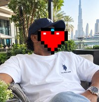 Matured, Caring, Fit N Healthy Gentleman - Male escort in Chennai