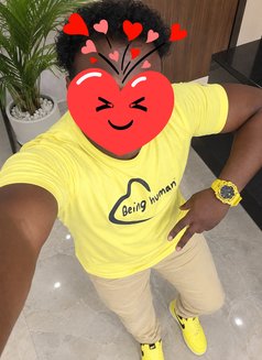 Matured, Caring, Fit N Healthy Gentleman - Male escort in Chennai Photo 4 of 5