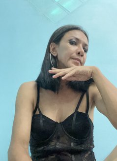Maturemistresstransexualinpattaya - Acompañantes transexual in Pattaya Photo 13 of 15