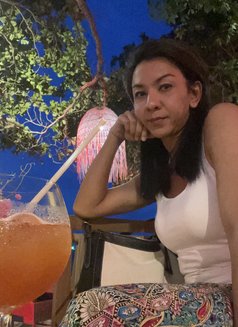 Maturemistresstransexualinpattaya - Acompañantes transexual in Pattaya Photo 15 of 15